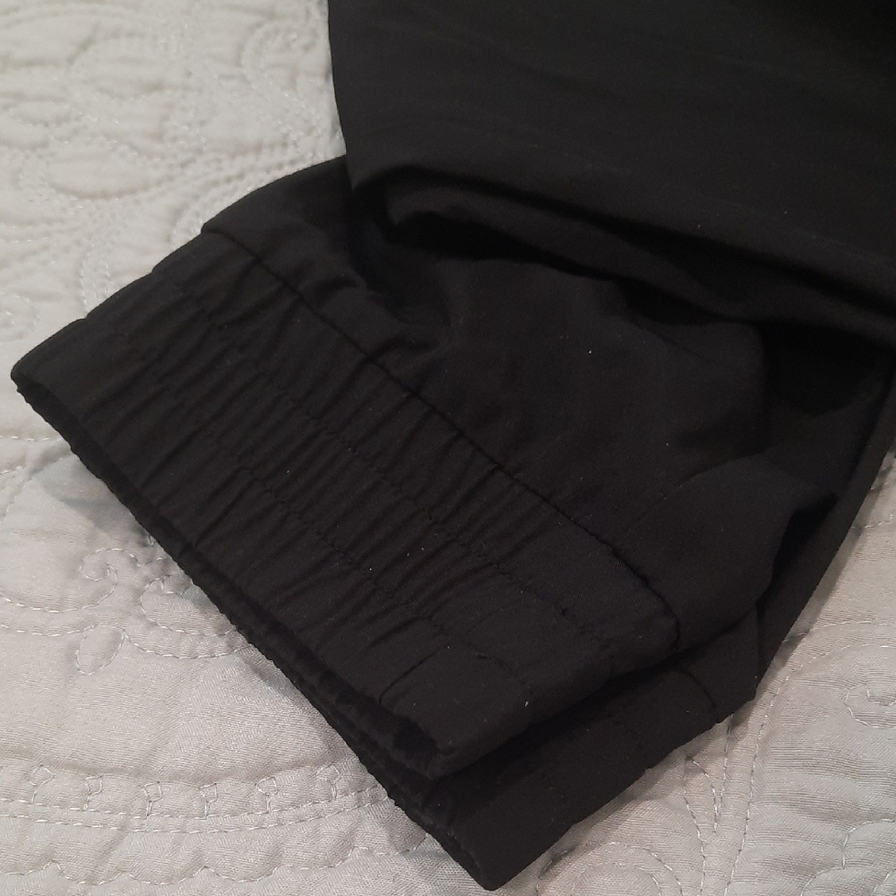 Black Sleeveless Jumpsuit - Picture 7 of 8
